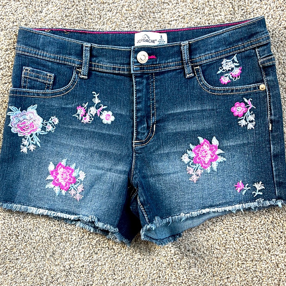 Girl Shorts
